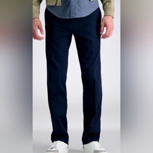 Haggar Premium No Iron Khaki in Dark Navy